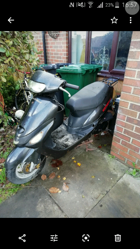 direct bikes scooter gumtree